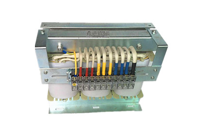 三相變壓器的組成材料有哪些？