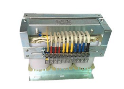 三相變壓器?能起哪些保護(hù)作用？